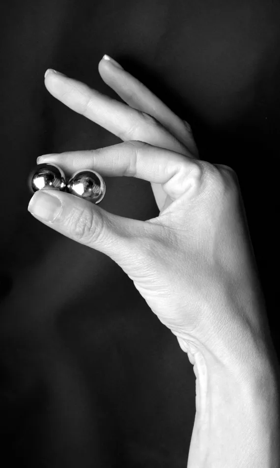 Pipedream Female Sex Toys Fetish Fantasy Series Ltd Ed BenWa Balls