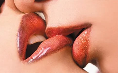 ShhhOb Soft Kiss Studio photography printed on canvas Female Sex Toys