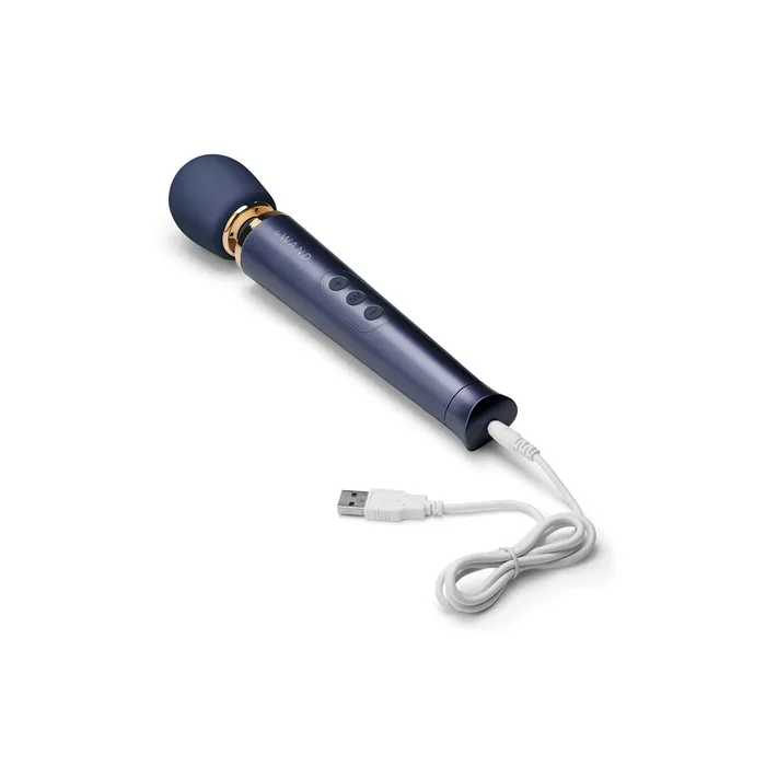 Le Wand Female Sex Toys Le Wand Petite Rechargeable Vibrating Wand Massager